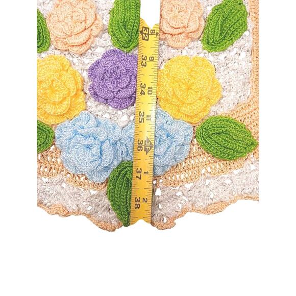 Colorful Crochet Lace 38x17 Rose DRESSER Doiley Tablecoth Grannycore Cottagecore - Picture 6 of 8